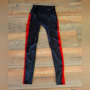 K-Deer Sneaker Length Leggings, Racerback Scarlet, Size S🖤💖